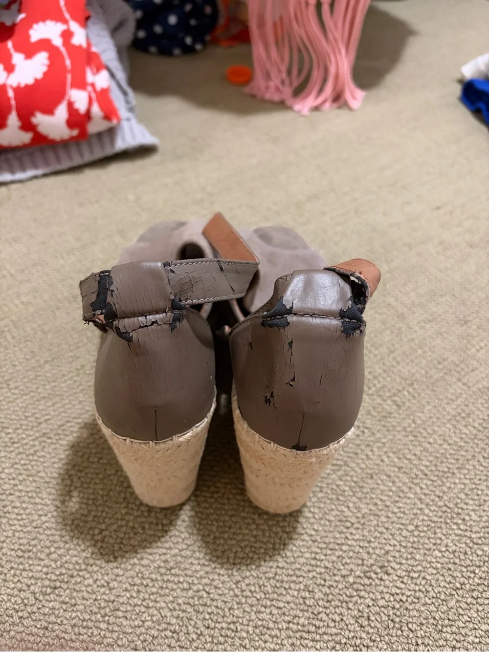 *signs of wear shown in pictures - Steve Madden Jaylen Espadrille Heels